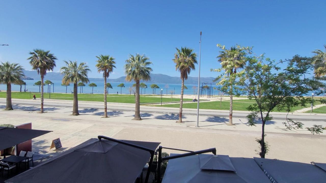 Haris Hotel Vlorë Exteriör bild