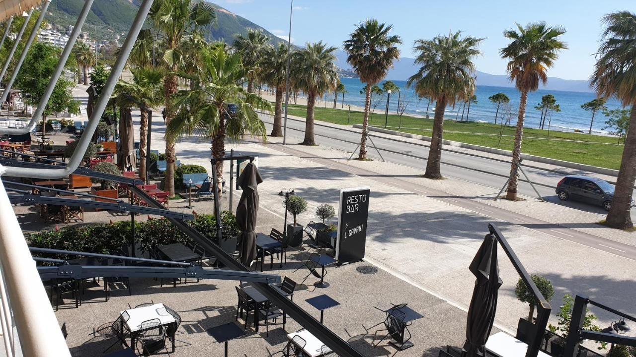 Haris Hotel Vlorë Exteriör bild